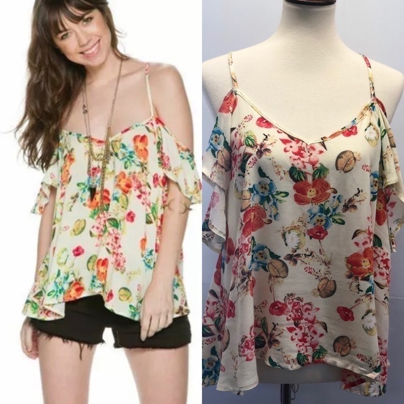 Others Follow Tops - Others Follow Women's Naty Cold Shoulder Top S M L